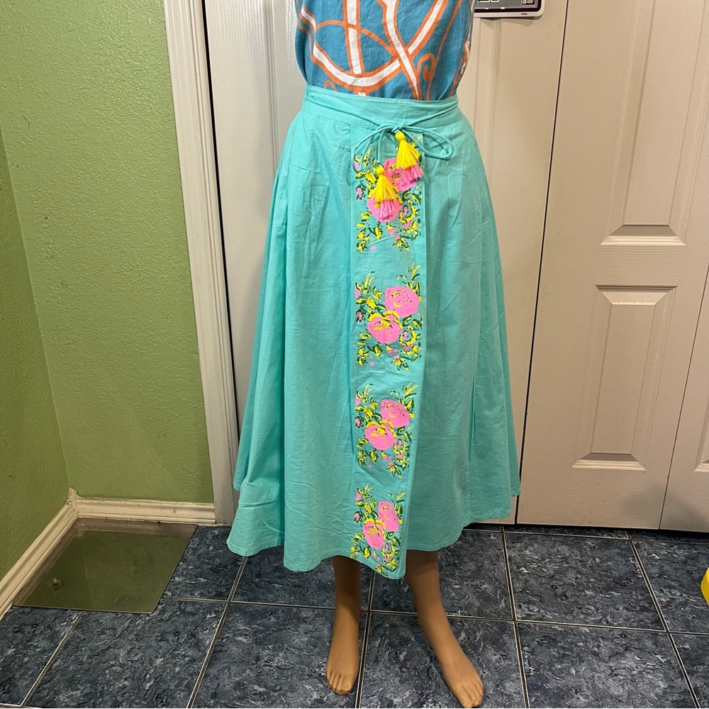 Aaron Skirt Pink Flowers Chic Streets